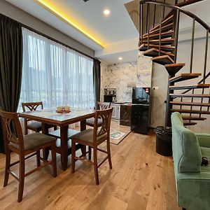 Hotel Lavie At Centrum